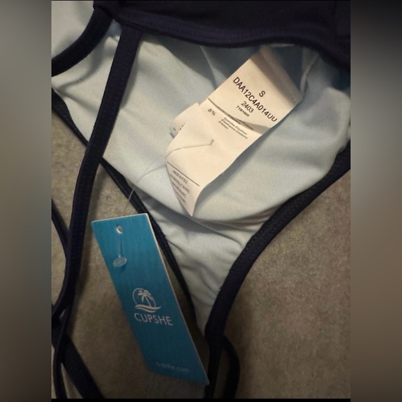 NWT CUPSHE Bikini Criss Cross Back Strappy Side Indigo Blue/floral size S - Picture 6 of 6